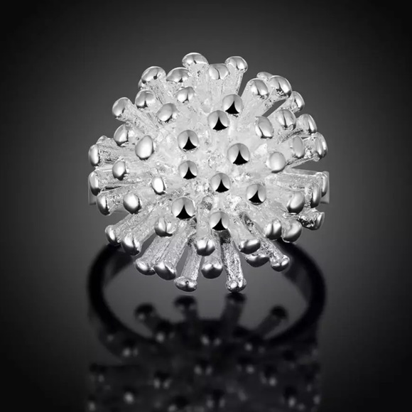 Silver Plated 925 Firework Flower Ring size 6 - Picture 2 of 4